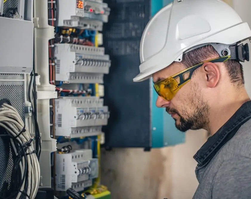 9. emergency electricians near you in london uk 1